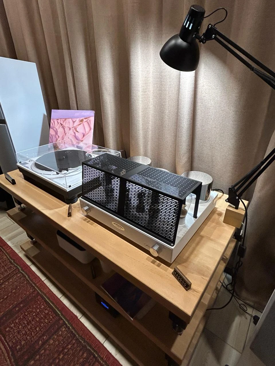 Fezz Audio — ламповый усилитель в Пространстве в тишине