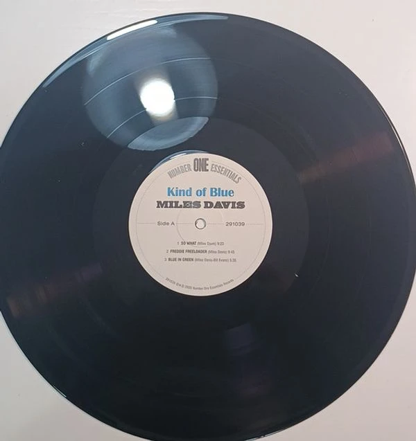 Виниловая пластинка MILES DAVIS KIND OF BLUE
