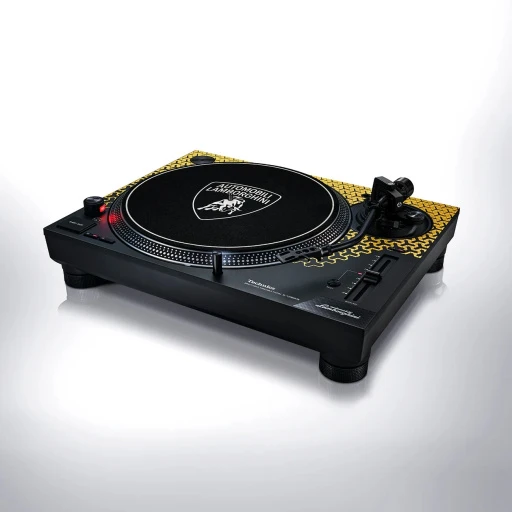 TECHNICS SL-1200M7B Yellow Lamborghini Edition